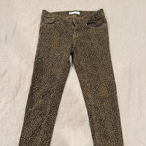 Zara leopard straight legged jeans! Size 6